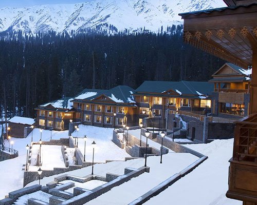 Kashmir Luxury Tour